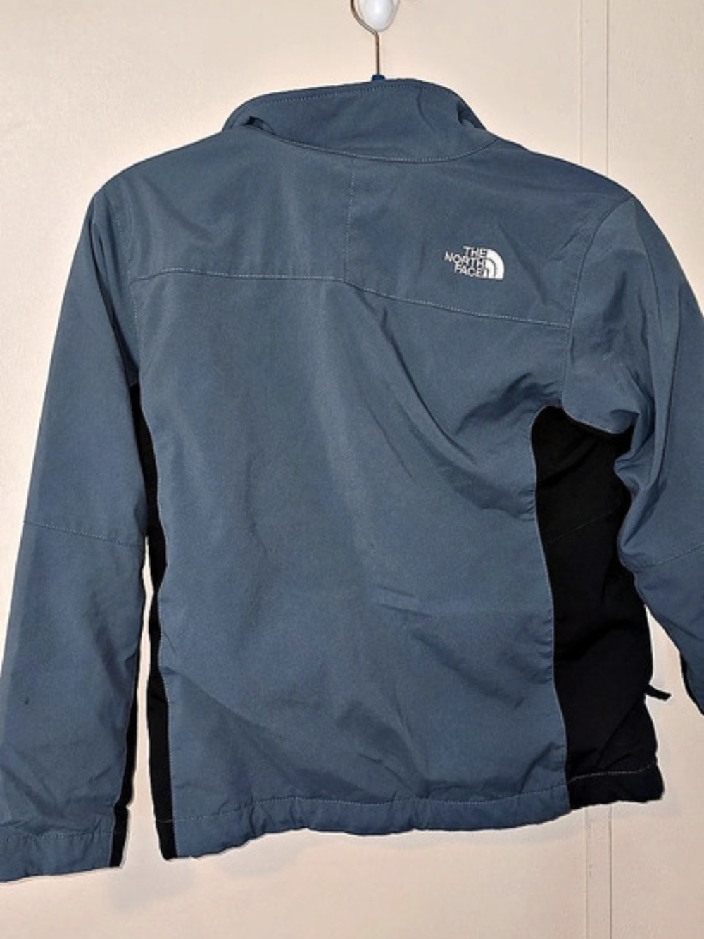 Jacket - Picture 4 of 7